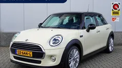 Wit Gebruikt 2018 Mini Cooper Chili Hatchback | € 17.980 (Eerlijke prijs)