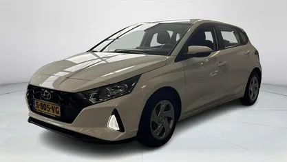 Wit Occasion 2024 Hyundai i20 Comfort Hatchback | € 18.880 (Super prijs)