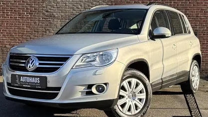 Grijs Occasion 2010 VW Tiguan Highline SUV | € 6.949 (Eerlijke prijs)
