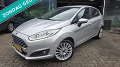 Grijs Gebruikt 2014 Ford Fiesta Titanium Hatchback | € 7.999 (Eerlijke prijs)