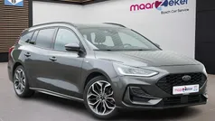 Grijs Gebruikt 2022 Ford Focus Business Edition Stationwagen | € 20.950 (Eerlijke prijs)