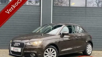 Occasion Audi A1 Comfort 86 PK (63 kW) 2011 Bruin, metallic lak Hatchback