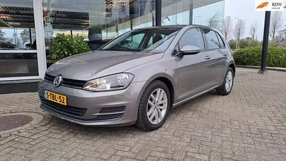 Gebruikt 2014 VW Golf VII Trendline Hatchback | € 7.995 (Eerlijke prijs)
