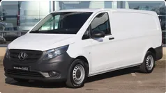 Wit Gebruikt 2023 Mercedes Vito MPV | € 27.945 (Goede deal)
