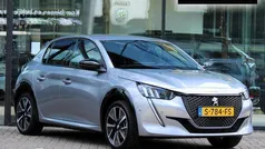 Grijs Gebruikt 2022 Peugeot e-208 GT Hatchback | € 19.987 (Eerlijke prijs)