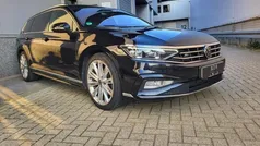 Zwart, metallic lak Gebruikt 2022 VW Passat Stationwagen | € 27.950 (Goede deal)