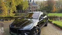 Zwart Gebruikt 2019 Porsche Macan Sport SUV | € 54.744 (Eerlijke prijs)