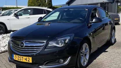 Occasion 2015 Opel Insignia Hatchback | € 6.950 (Eerlijke prijs)