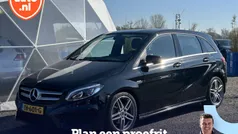 Zwart Gebruikt 2018 Mercedes B180 Business MPV | € 21.340 (Eerlijke prijs)
