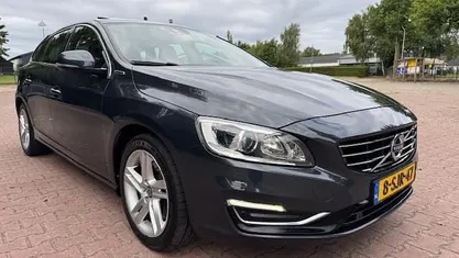 Occasion 2013 Volvo V60 Summum Stationwagen | € 5.900 (Eerlijke prijs)