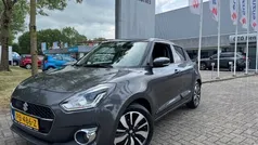 Grijs Gebruikt 2017 Suzuki Swift Hatchback | € 13.995 (Eerlijke prijs)