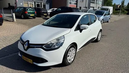 Occasion Renault Clio IV 90 PK (66 kW) 2015 Wit (metallic) Hatchback