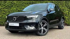 Zwart Gebruikt 2022 Volvo XC40 Plus SUV | € 37.440 (Eerlijke prijs)