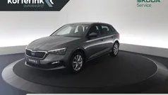 Grijs Gebruikt 2022 Skoda Scala Business Line Hatchback | € 19.950 (Eerlijke prijs)