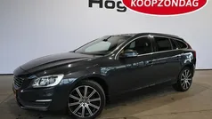Grijs Gebruikt 2015 Volvo V60 Summum Stationwagen | € 13.940 (Eerlijke prijs)
