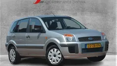 Gebruikt 2007 Ford Fusion MPV | € 2.950 (Eerlijke prijs)