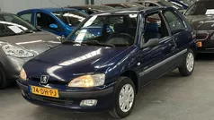Blauw Gebruikt 1999 Peugeot 106 Hatchback | € 749 (Eerlijke prijs)