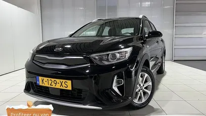 Zwart Occasion 2021 Kia Stonic SUV | € 14.950 (Eerlijke prijs)