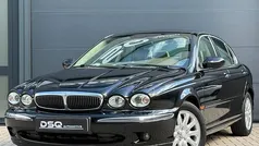 Zwart Gebruikt 2002 Jaguar X-type Sedan | € 3.950 (Eerlijke prijs)