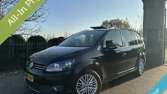 Zwart Gebruikt 2015 VW Touran Edition MPV | € 13.999 (Goede deal)