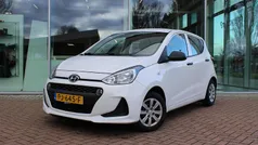 Wit Gebruikt 2017 Hyundai i10 Hatchback | € 7.400 (Eerlijke prijs)