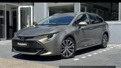 Gebruikt 2020 Toyota Corolla Style Stationwagen | € 24.900 (Eerlijke prijs)