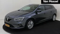 Grijs Gebruikt 2020 Renault Mégane GrandTour Business Stationwagen | € 18.945 (Eerlijke prijs)