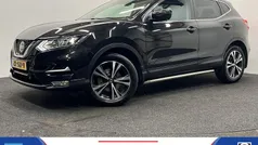 Zwart Gebruikt 2019 Nissan Qashqai N-Connecta SUV | € 18.445 (Eerlijke prijs)