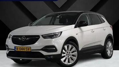Wit Gebruikt 2020 Opel Grandland X Ultimate SUV | € 23.895 (Eerlijke prijs)