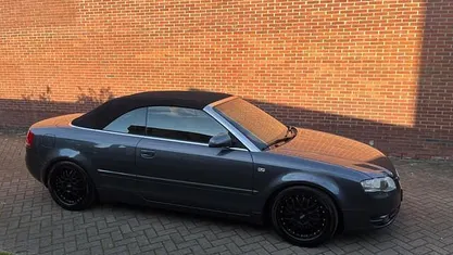 Grijs (metallic) Gebruikt 2008 Audi A4 Cabriolet Cabriolet | € 4.950 (Eerlijke prijs)