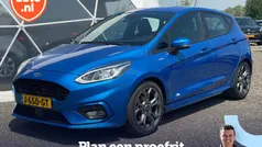 Blauw, metallic lak Gebruikt 2020 Ford Fiesta ST-Line Hatchback | € 15.395 (Eerlijke prijs)