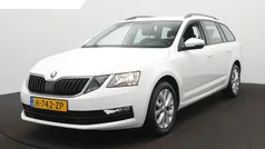 Wit Gebruikt 2020 Skoda Octavia Business Line Stationwagen | € 16.900 (Goede deal)