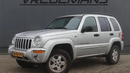 Grijs (metallic) Gebruikt 2002 Jeep Cherokee Sport SUV | € 3.950 (Super prijs)