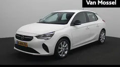 Wit Gebruikt 2022 Opel Corsa Edition Hatchback | € 13.940 (Eerlijke prijs)