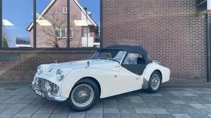Occasion Triumph TR3 101 PK (74 kW) 1961 Cabriolet