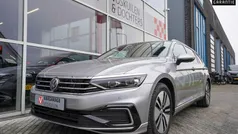 Grijs Gebruikt 2020 VW Passat GTE Stationwagen | € 26.950 (Eerlijke prijs)