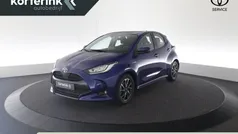 Blauw Gebruikt 2020 Toyota Yaris Hybrid Edition Hatchback | € 20.950 (Eerlijke prijs)