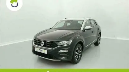 Zwart Gebruikt 2018 VW T-Roc Elegance+ SUV | € 25.990 (Eerlijke prijs)