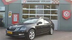 Zwart Gebruikt 2019 Skoda Octavia Style Stationwagen | € 17.500 (Eerlijke prijs)