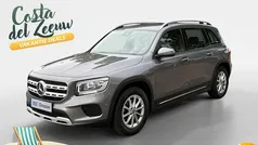 Mountain gray metallic finish (787u) (grijs metallic) Gebruikt 2020 Mercedes GLB200 Premium SUV | € 31.945 (Super prijs)