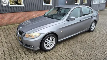 Grijs Occasion 2010 BMW 318 M Sport Sedan | € 5.000 (Eerlijke prijs)