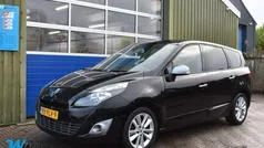 Zwart Gebruikt 2011 Renault Grand Scénic III MPV | € 2.297 (Super prijs)