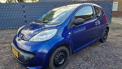 Occasion 2007 Peugeot 107 Hatchback | € 1.450 (Eerlijke prijs)