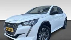 Wit Gebruikt 2022 Peugeot e-208 Active Hatchback | € 16.430 (Super prijs)