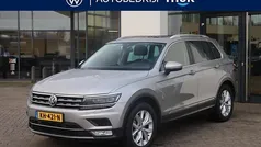Grijs Gebruikt 2016 VW Tiguan Highline SUV | € 19.950 (Eerlijke prijs)