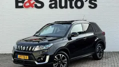 Zwart Gebruikt 2019 Suzuki Vitara SUV | € 19.700 (Eerlijke prijs)