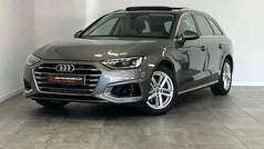 Grijs Gebruikt 2020 Audi A4 Basis Stationwagen | € 26.400 (Eerlijke prijs)