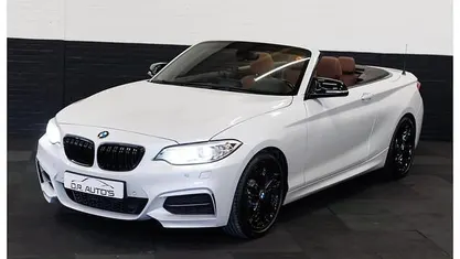 Wit (metallic) Occasion 2016 BMW M235 Executive Cabriolet | € 28.499 (Eerlijke prijs)