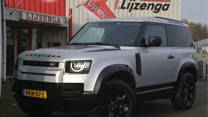 Grijs Gebruikt 2021 Land Rover Defender S SUV | € 52.450 (Eerlijke prijs)