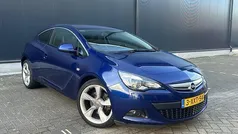 Blauw Gebruikt 2014 Opel Astra GTC Sport Hatchback | € 6.995 (Eerlijke prijs)